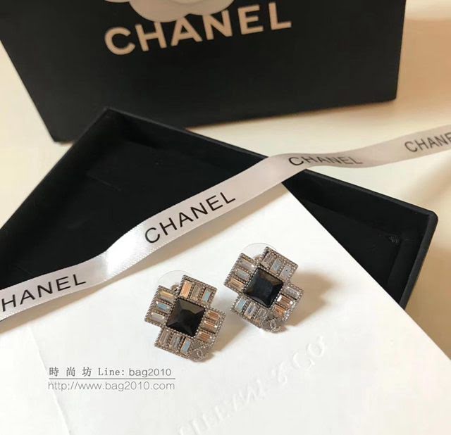 chanel耳環 新款雙C 黑色方鑽耳釘 香奈兒耳環  gzsc1384